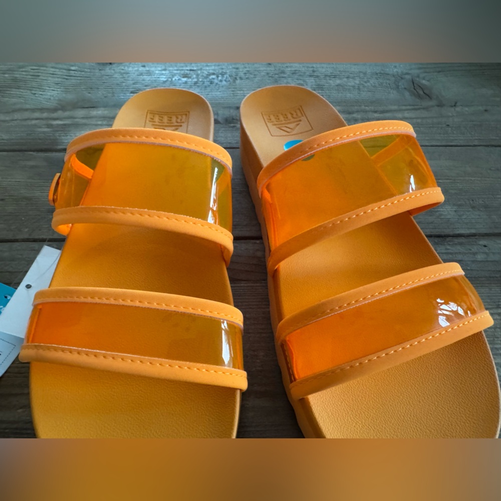 NEW REEF VISTA HI-ENERGY SANDAL - WOMEN'S Size 9.5 $65 - Picture 4 of 7